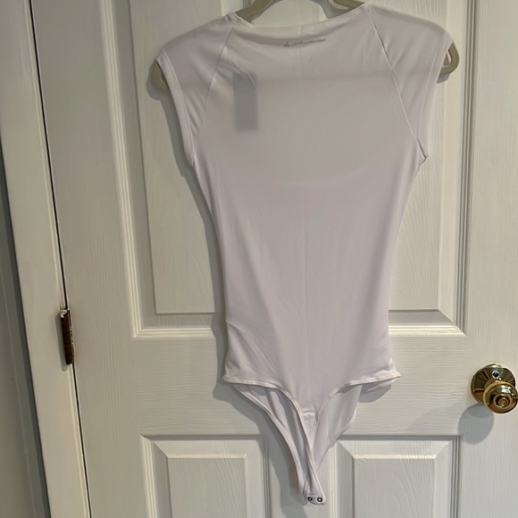 NWT Abercrombie thong bodysuit - Picture 2 of 4